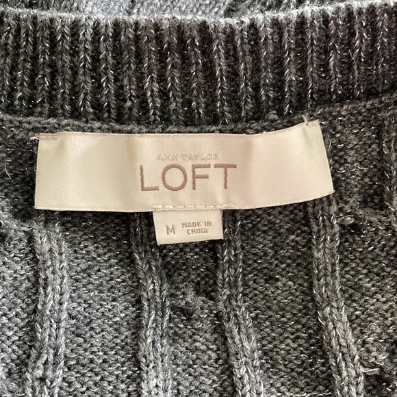 LOFT Medium sweater gray c-neck metallic threads cable - Picture 10 of 11